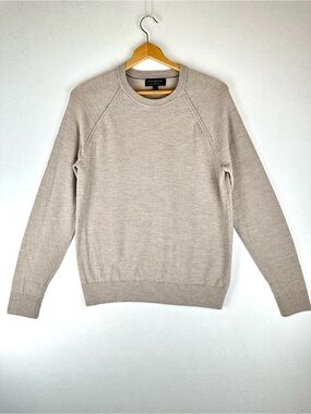 Banana Republic Merino Wool Crew Raglan Pullover Sweater Office Business Casual